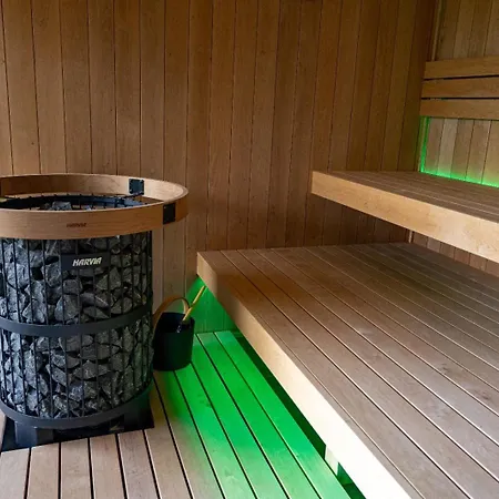 Kuria Cerveny Majer Hotel