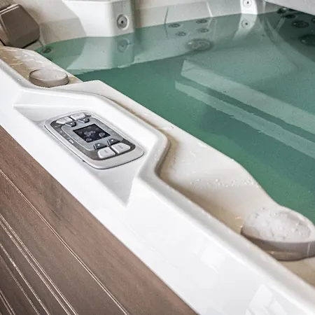 Hotel Kuria Cerveny Majer